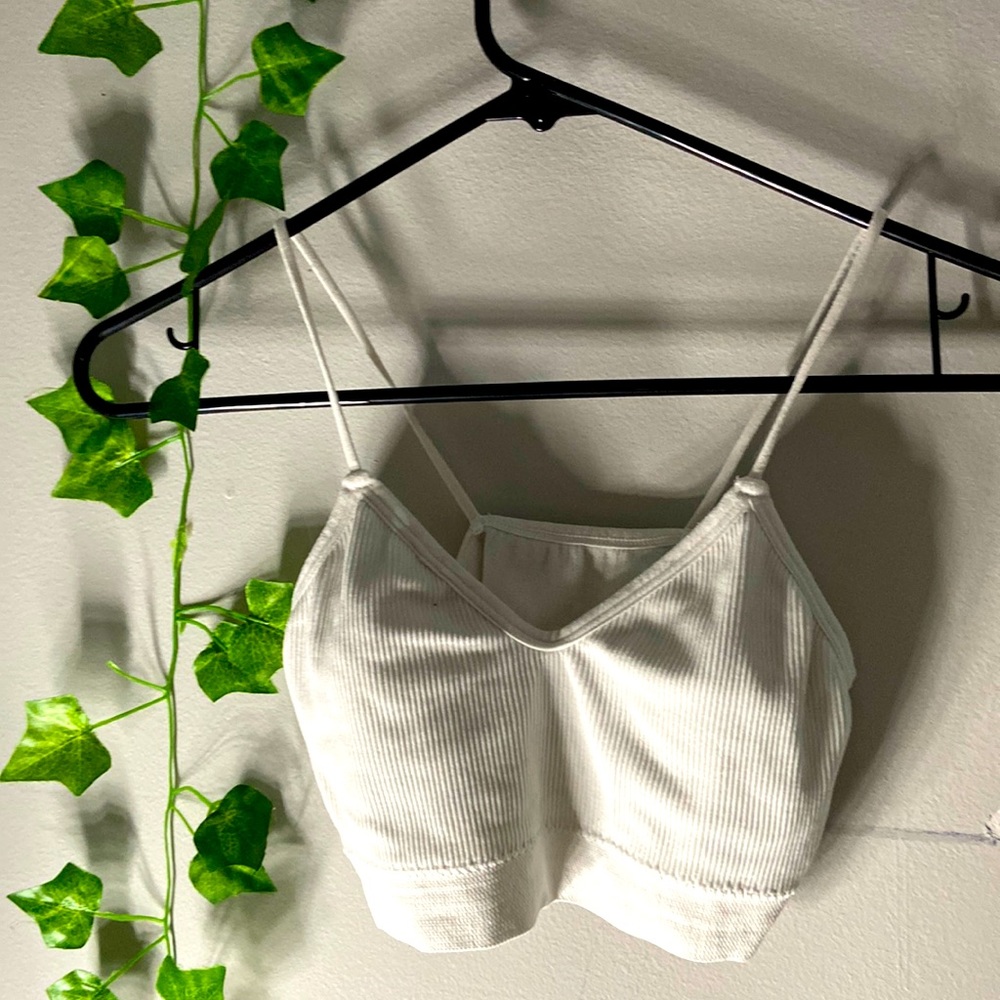 Cropped white tank top